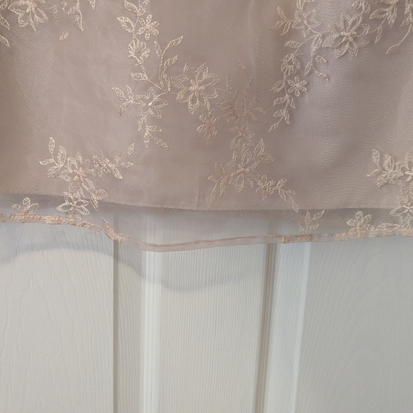 David's Bridal Champagne Bridesmaid Dress Size 8 - Picture 11 of 11